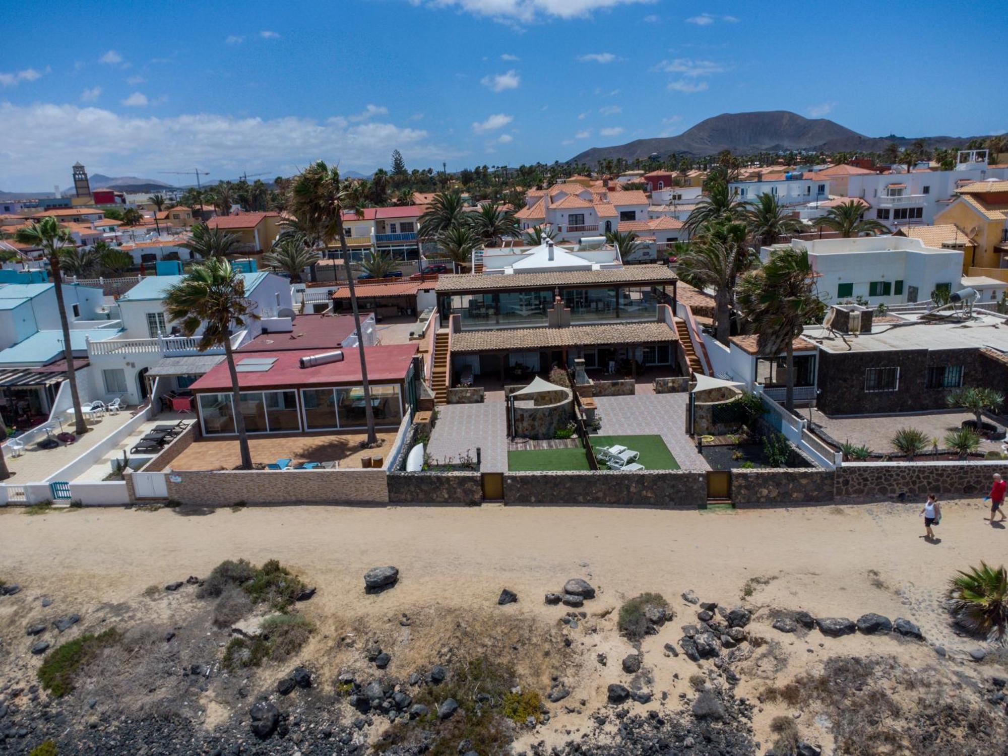 Villa Marina I Beachfront Corralejo By Holidays Home Luaran gambar